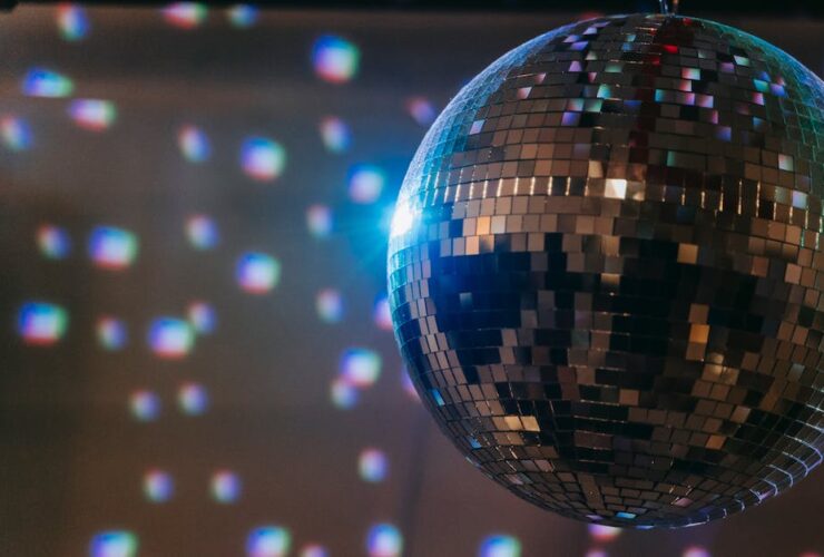 Ranking Actualizado: El Cantante Solista que Más Discos ha Vendido en la Historia de la Música cantante solista que mas discos ha vendido
