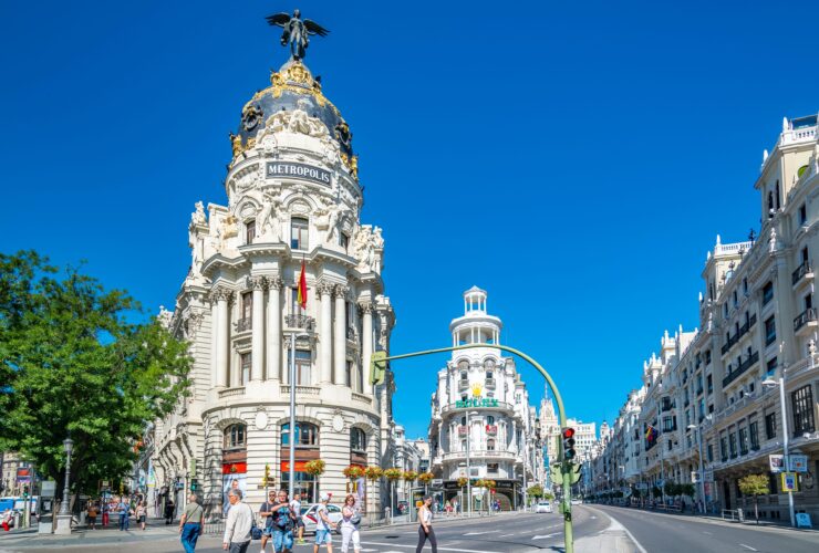 Degustando la esencia madrileña: Tu guía definitiva para descubrir Madrid madrid centro